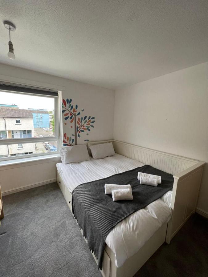 אדינבורו Holyrood Duplex 3- Bedrooms Apartment מראה חיצוני תמונה