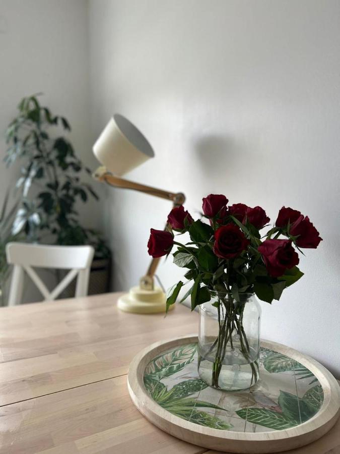 אדינבורו Holyrood Duplex 3- Bedrooms Apartment מראה חיצוני תמונה