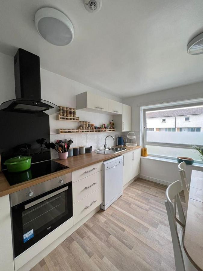 אדינבורו Holyrood Duplex 3- Bedrooms Apartment מראה חיצוני תמונה