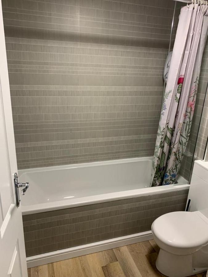 אדינבורו Holyrood Duplex 3- Bedrooms Apartment מראה חיצוני תמונה