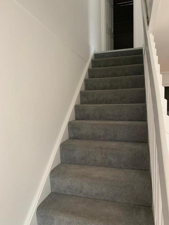 אדינבורו Holyrood Duplex 3- Bedrooms Apartment מראה חיצוני תמונה